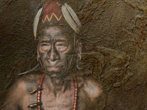 À la Rencontre des Tribus Himbas: Immersion Culturelle dans l’Âme de la Namibie