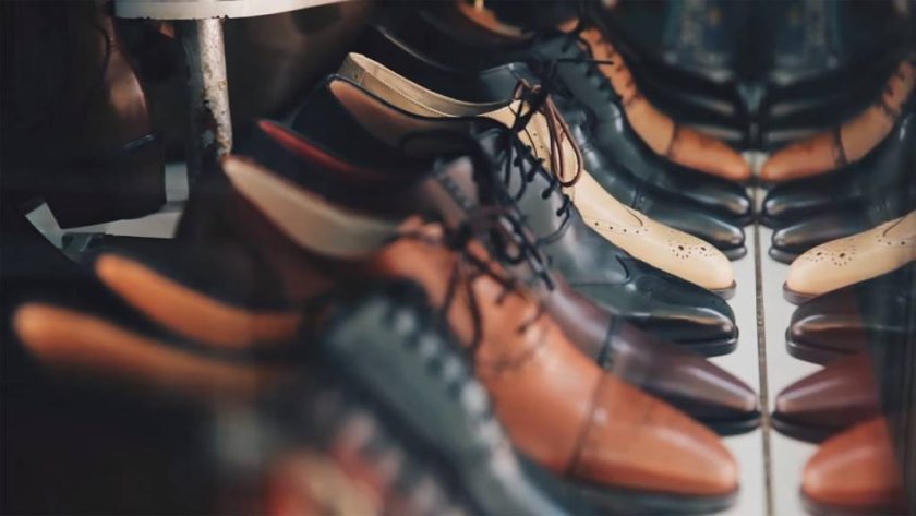 Comparaison : chaussures réhaussantes vs chaussures classiques